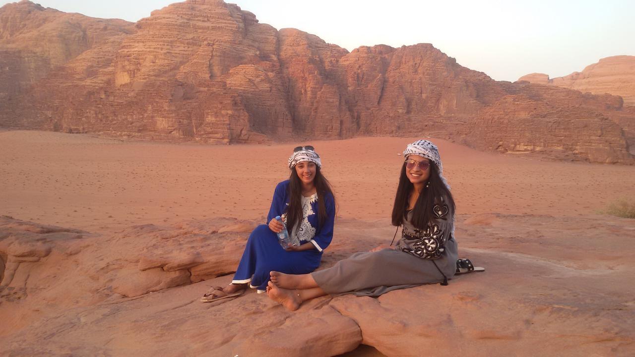 Wadi Rum Quiet Village Camp Екстер'єр фото