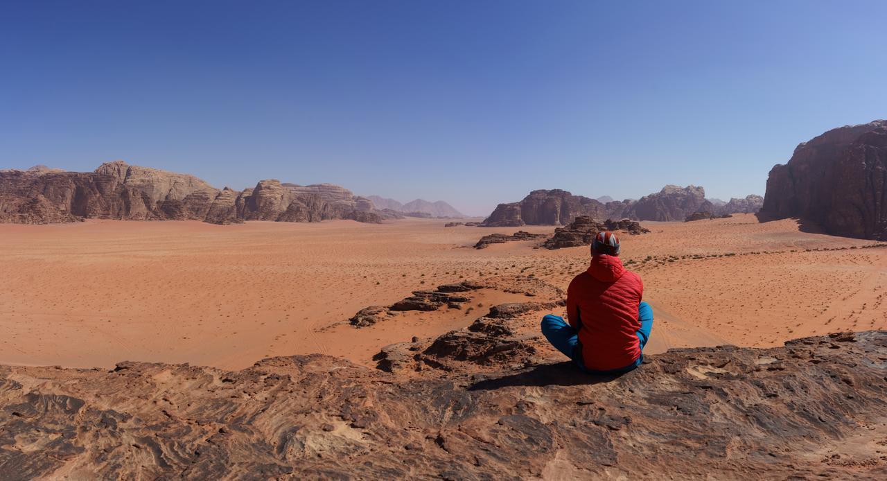 Wadi Rum Quiet Village Camp Екстер'єр фото