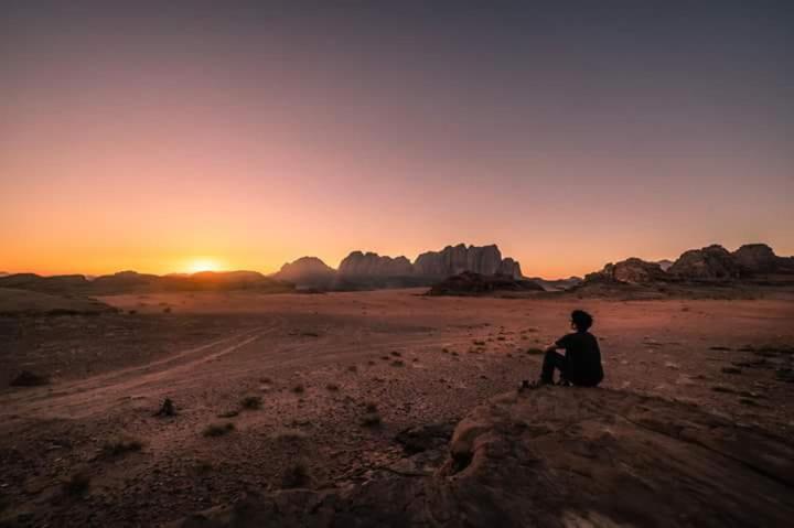 Wadi Rum Quiet Village Camp Екстер'єр фото